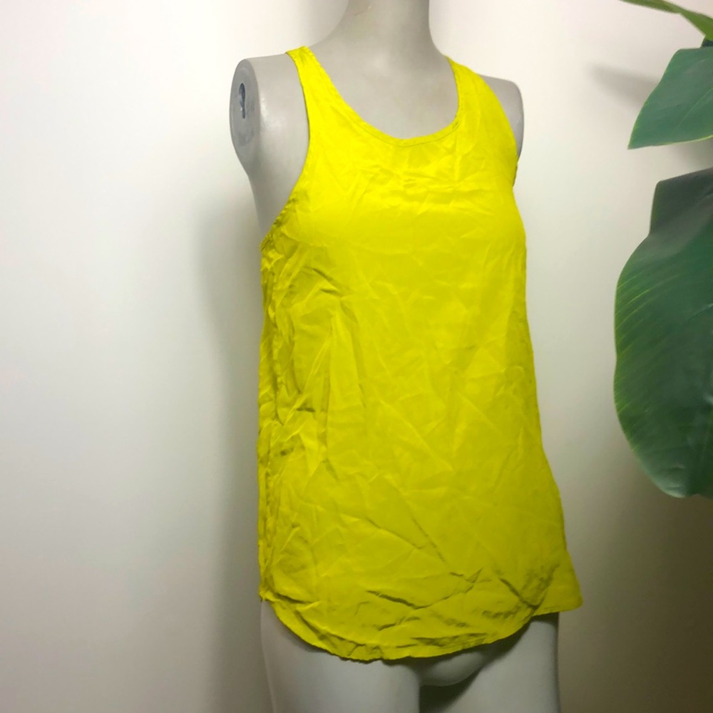 Club Monaco - Picture 1 of 2